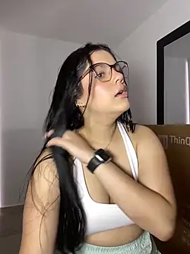 kimberlyhills1 online show from October 25, 7:52 pm