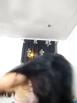 Snapshot of RocioColombia chatting on March 15, 6:47 am RocioColombia online show from March 15, 6:47 am