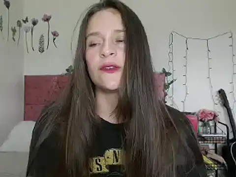 Snapshot of Serenity chatting on January 2, 6:56 pm Serenity online show from January 2, 6:56 pm