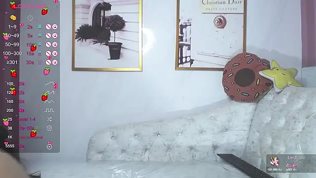 Snapshot of Laia_angel_b chatting on February 2, 1:52 pm Laia angel b online show from February 2, 1:52 pm