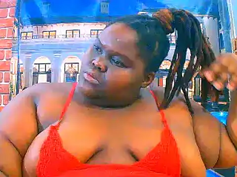 EbonyHotBuns online show from April 10, 9:19 pm