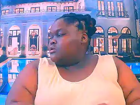 Snapshot of EbonyHotBuns chatting on June 25, 5:12 am EbonyHotBuns online show from June 25, 5:12 am