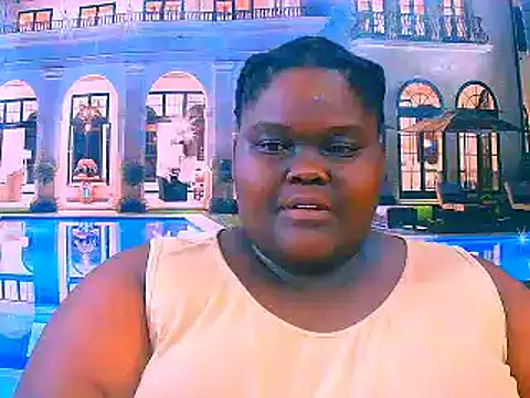 Snapshot of EbonyHotBuns chatting on June 28, 12:27 am EbonyHotBuns online show from June 28, 12:27 am