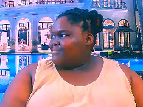 Snapshot of EbonyHotBuns chatting on June 29, 10:15 am EbonyHotBuns online show from June 29, 10:15 am