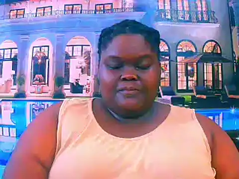 Snapshot of EbonyHotBuns chatting on June 29, 10:32 pm EbonyHotBuns online show from June 29, 10:32 pm
