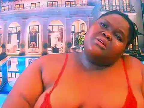 Snapshot of EbonyHotBuns chatting on July 3, 6:14 pm EbonyHotBuns online show from July 3, 6:14 pm