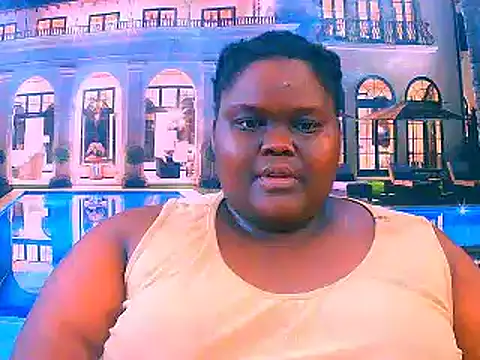 Snapshot of EbonyHotBuns chatting on July 6, 6:21 pm EbonyHotBuns online show from July 6, 6:21 pm