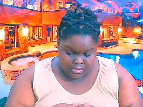 Snapshot of EbonyHotBuns chatting on July 11, 9:23 am EbonyHotBuns online show from July 11, 9:23 am