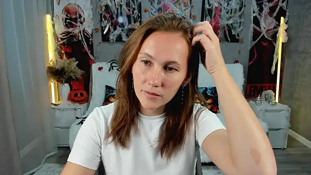 MichelleOrtis online show from October 30, 12:39 pm