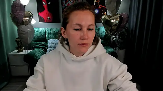 MichelleOrtis online show from March 22, 12:36 am