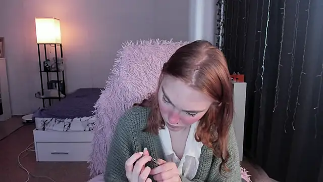 ReddHotPipper online show from March 2, 3:41 am