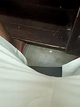 nick05inch online show from May 30, 6:10 am