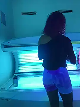 Snapshot of AlyssaHottv_ chatting on February 9, 12:52 pm AlyssaHottv online show from February 9, 12:52 pm