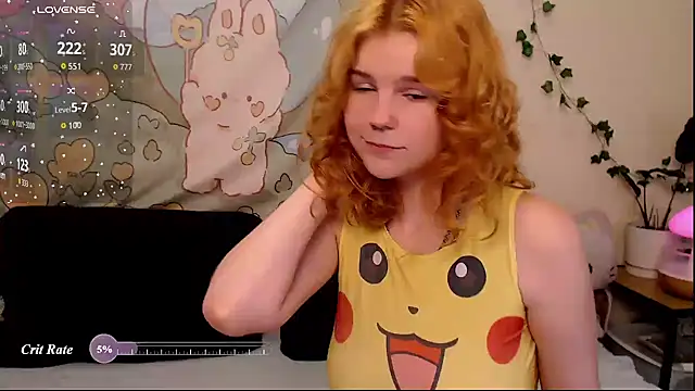 Snapshot of Moona_xx chatting on July 13, 9:50 pm Moona xx online show from July 13, 9:50 pm