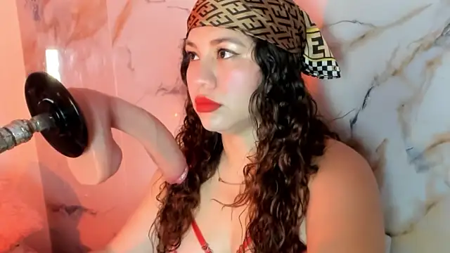Snapshot of hade_cute chatting on May 26, 2:24 pm hade cute online show from May 26, 2:24 pm