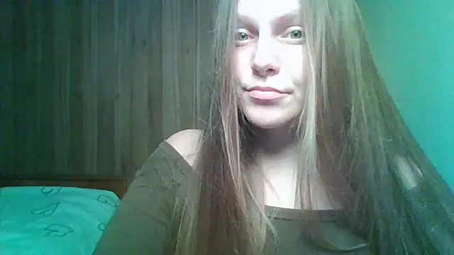 Evasapples online show from February 11, 11:10 pm