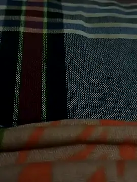 akash125800 online show from January 31, 12:39 am