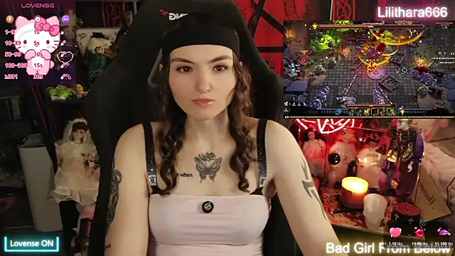 Snapshot of BrandiWRLD_999 chatting on April 20, 5:59 pm BrandiWRLD 999 online show from April 20, 5:59 pm