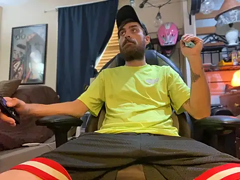 slutty guy12 online show from March 21, 8:18 pm