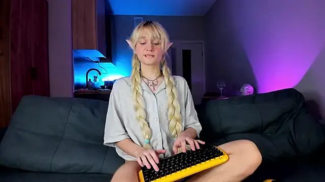 Gregory Byyrd online show from December 10, 7:11 pm