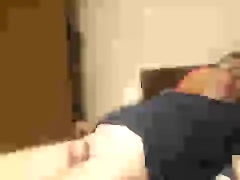 Snapshot of Lisak951 chatting on December 16, 6:07 am Lisak951 online show from December 16, 6:07 am