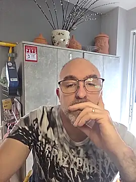 Crosss-23cm online show from February 20, 9:54 am