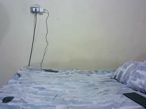 Snapshot of pornstarbrezillian chatting on October 23, 11:24 pm pornstarbrezillian online show from October 23, 11:24 pm