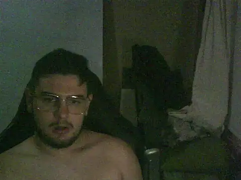 Snapshot of enzis3 chatting on April 3, 4:16 pm enzis3 online show from April 3, 4:16 pm