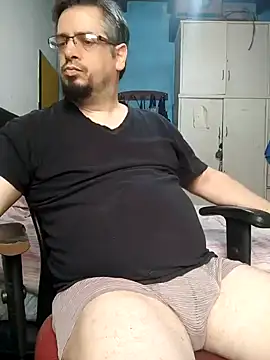 Snapshot of MrBig_2024 chatting on December 9, 2:49 pm MrBig 2024 online show from December 9, 2:49 pm