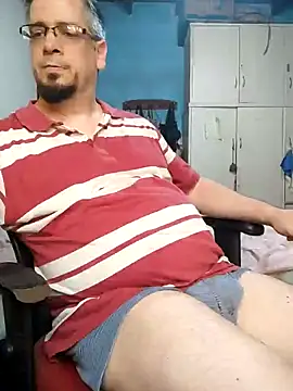 Snapshot of MrBig_2024 chatting on January 7, 8:52 pm MrBig 2024 online show from January 7, 8:52 pm