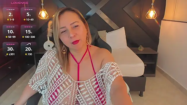 andre soto  online show from April 22, 1:30 am