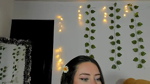 JanneKim online show from February 19, 2:02 pm