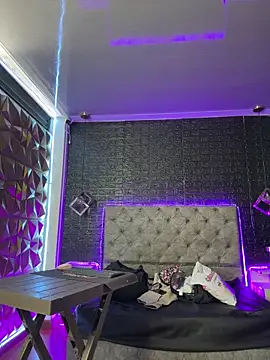 Paloma  LS online show from April 7, 7:58 pm