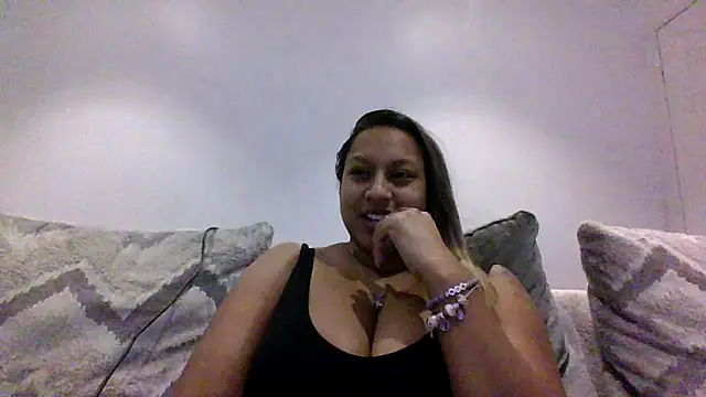 Snapshot of TEMPTING-TAMMY chatting on January 13, 10:56 pm TEMPTING-TAMMY online show from January 13, 10:56 pm