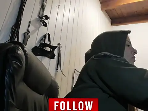 jessiburningheels online show from March 23, 9:35 am