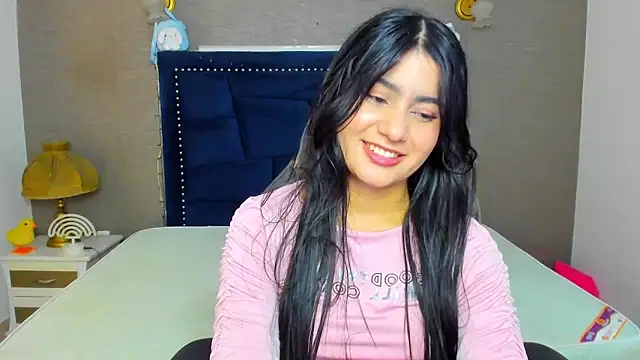 Snapshot of MaiteFlores chatting on May 21, 2:13 pm MaiteFlores online show from May 21, 2:13 pm