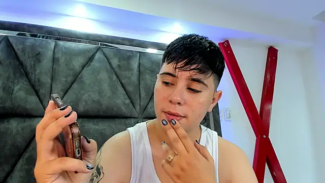 AbbySmiitth  online show from March 2, 10:05 pm