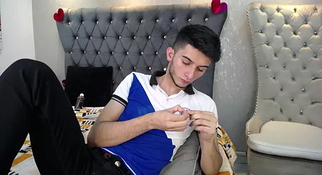 Snapshot of MrWilliseo chatting on February 15, 11:14 pm MrWilliseo online show from February 15, 11:14 pm