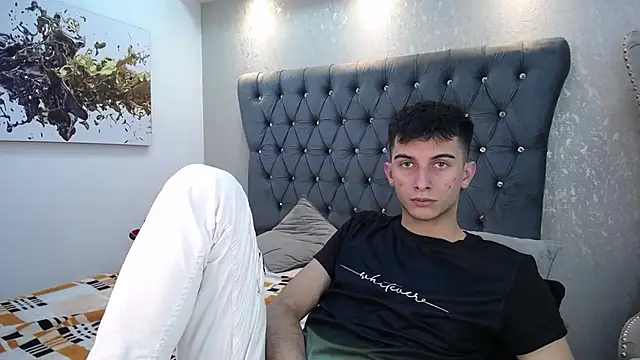 Snapshot of MrWilliseo chatting on February 24, 10:36 pm MrWilliseo online show from February 24, 10:36 pm