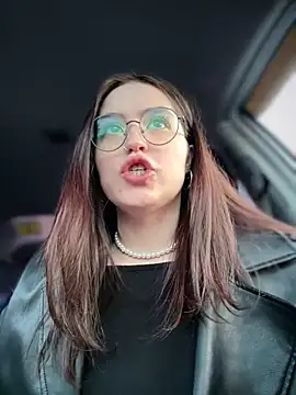 meow girl online show from February 12, 2:12 pm