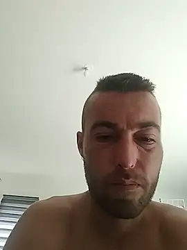 Snapshot of zil56 chatting on July 12, 9:44 am zil56 online show from July 12, 9:44 am