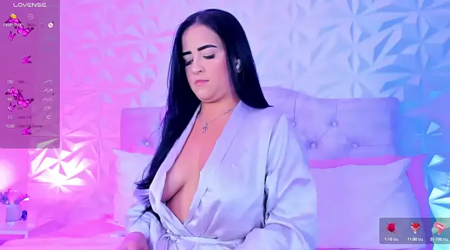 Snapshot of Miss_Ivy4 chatting on December 3, 2:47 am Miss Ivy4 online show from December 3, 2:47 am