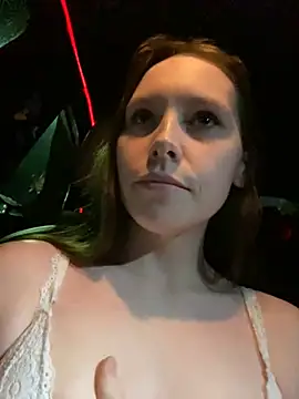 SheSlutty531 online show from December 22, 11:09 pm