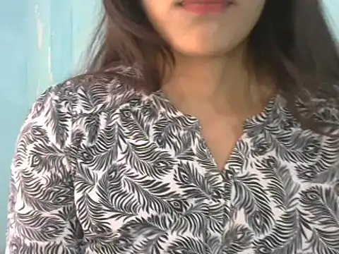 Snapshot of Nehasingh2024 chatting on February 15, 11:06 am Nehasingh2024 online show from February 15, 11:06 am