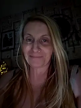 Northern Tease online show from December 1, 11:04 pm