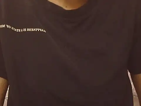 Snapshot of _FluffyHxney_ chatting on November 4, 8:08 pm FluffyHxney online show from November 4, 8:08 pm