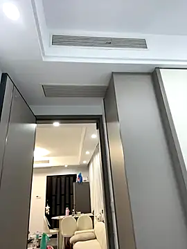 xyebobs online show from September 22, 2:30 pm