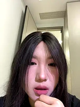 xyebobs online show from November 30, 2:32 pm