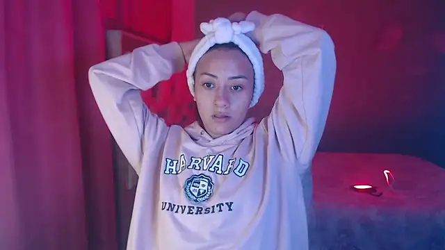 Little aphrodite online show from November 24, 11:15 pm