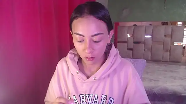 Little aphrodite online show from December 18, 9:43 pm